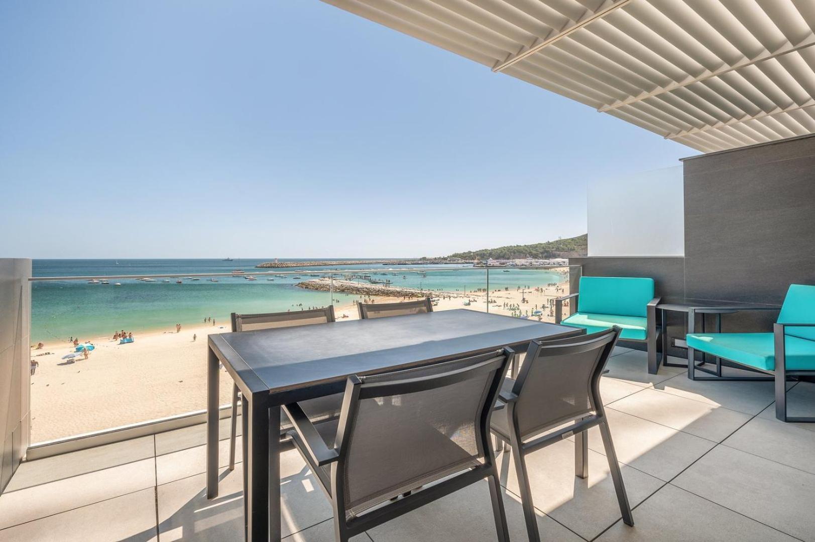Guestready - Beachfront Naufrago'S Retreat 2 Sesimbra Exterior photo