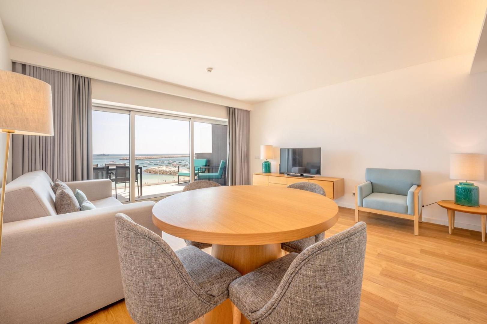 Guestready - Beachfront Naufrago'S Retreat 2 Sesimbra Exterior photo